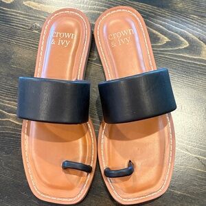 Crown & Ivy Black and Brown Slide Sandals
